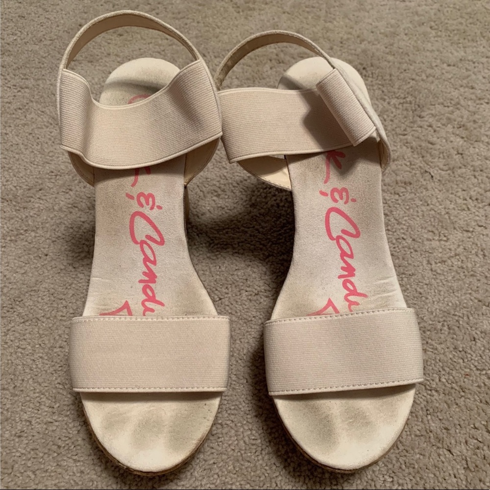 Tan wedges